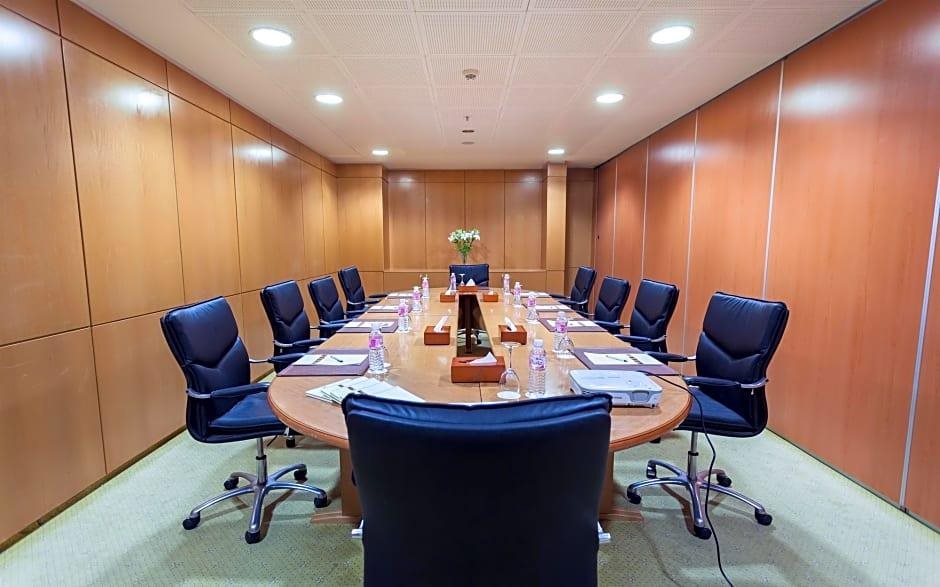 Hotel El Mouradi Africa 5*