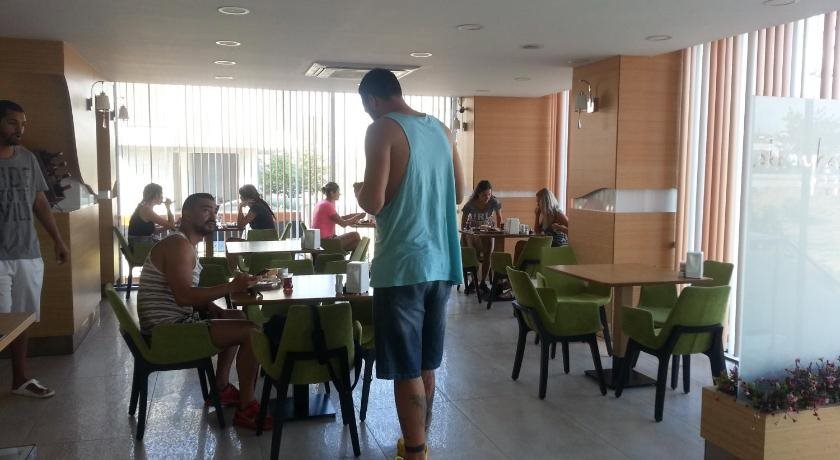 Akcayhan Hotel