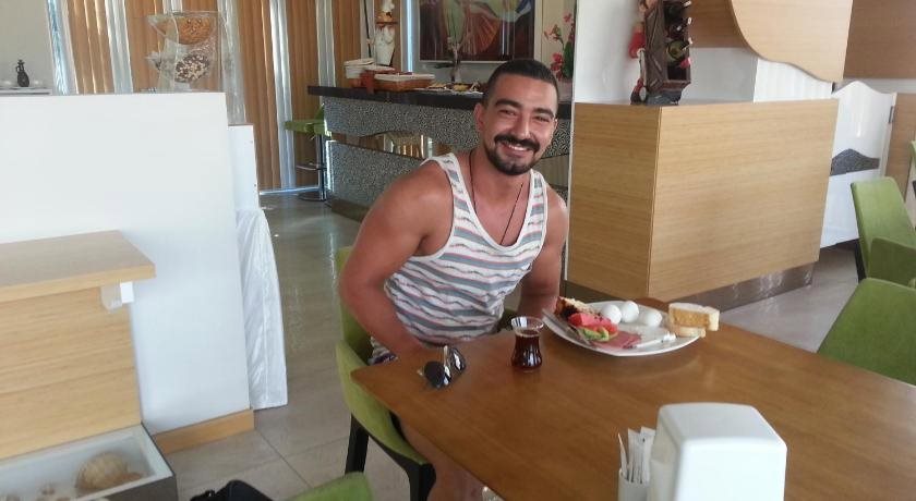 Akcayhan Hotel