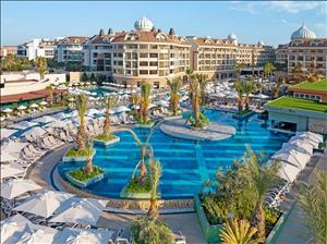 Kirman Belazur Resort & Spa