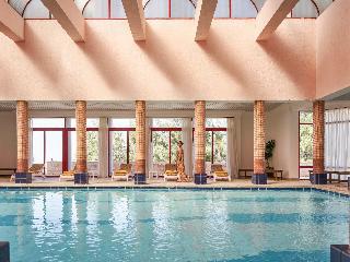 Movenpick Nabatean Castle Hotel