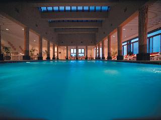 Movenpick Nabatean Castle Hotel