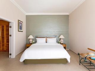 Movenpick Nabatean Castle Hotel