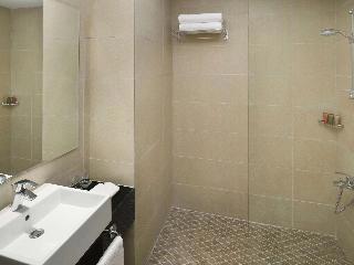 Movenpick Nabatean Castle Hotel