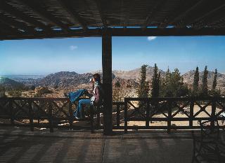 Movenpick Nabatean Castle Hotel