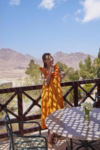 Movenpick Nabatean Castle Hotel