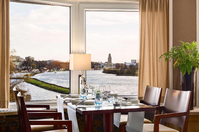 NH Arnhem Rijnhotel