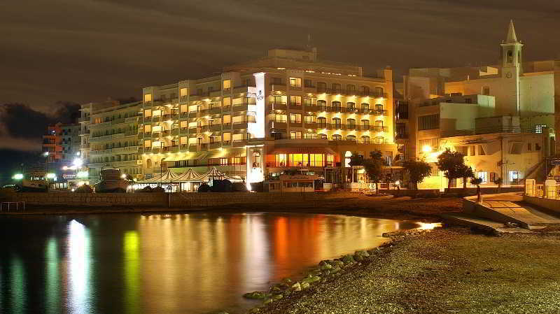 Calypso Hotel