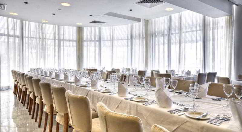 Calypso Hotel
