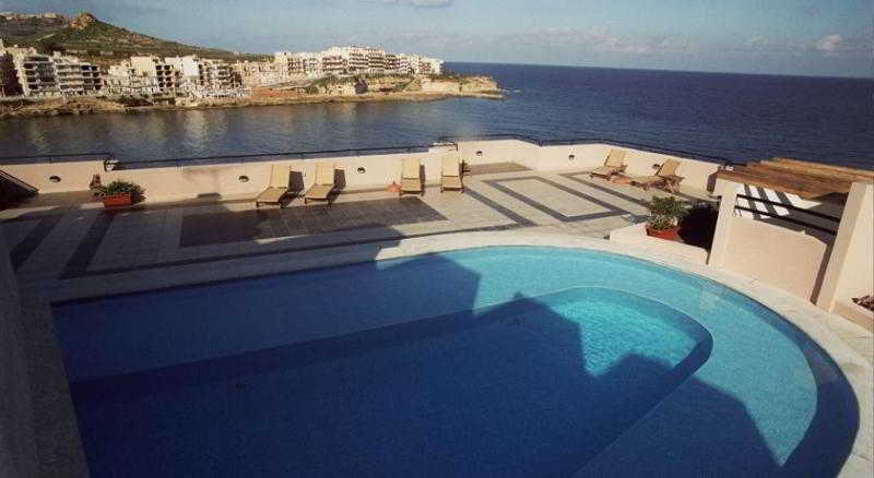 Calypso Hotel