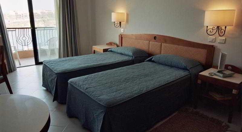 Calypso Hotel