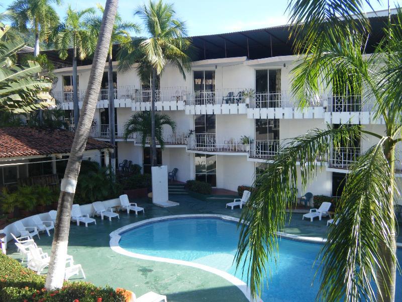 El Tropicano