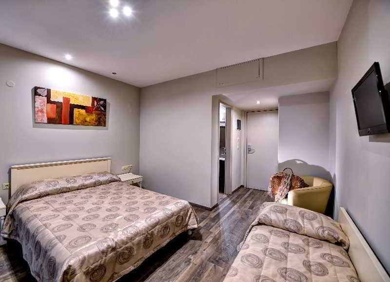 Irini Hotel galeri fotoğrafı