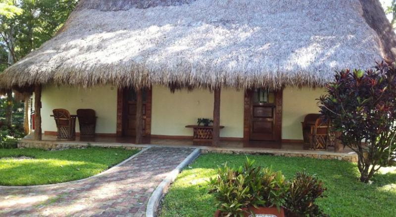Hotel & Bungalows Mayaland