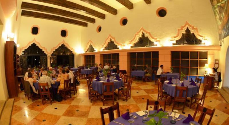Hotel & Bungalows Mayaland