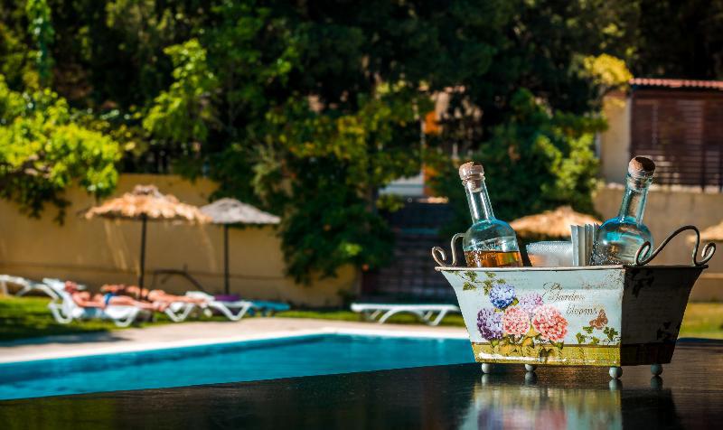 Achousa Hotel fotoğrafı