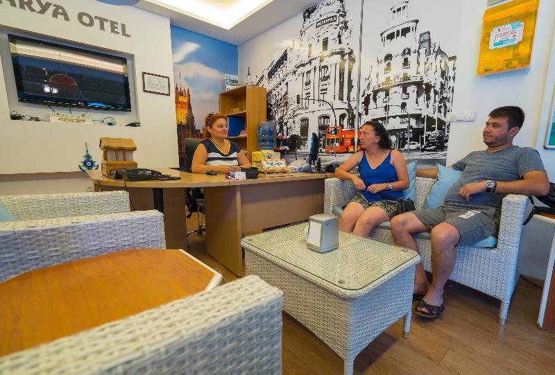 Arya Otel