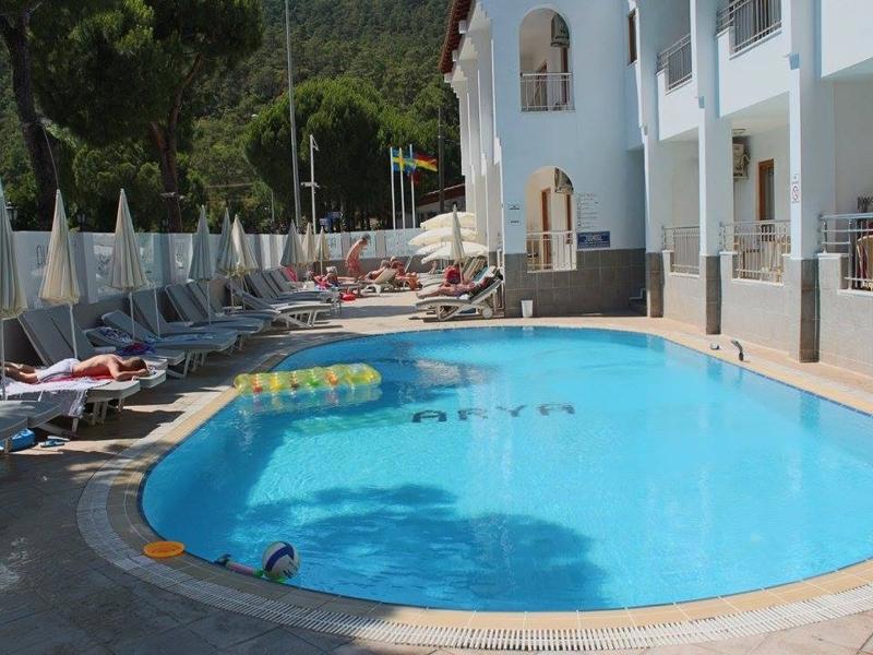 Arya Otel