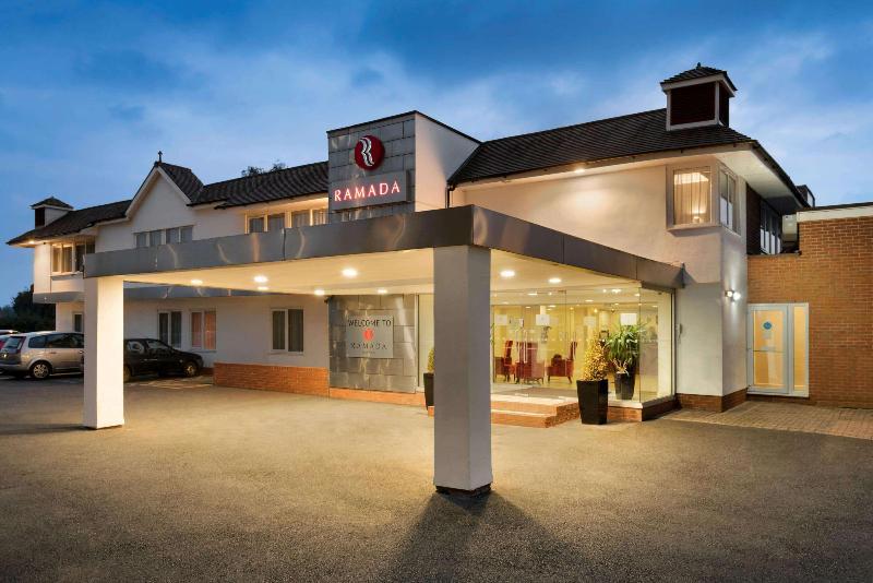 Riverside Hotel