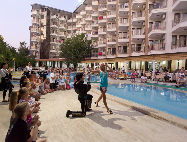 Monte Carlo Hotel - All Inclusive