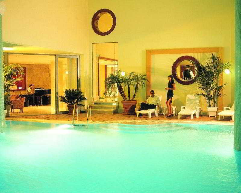 Hotel Mediterranean fotoğrafı