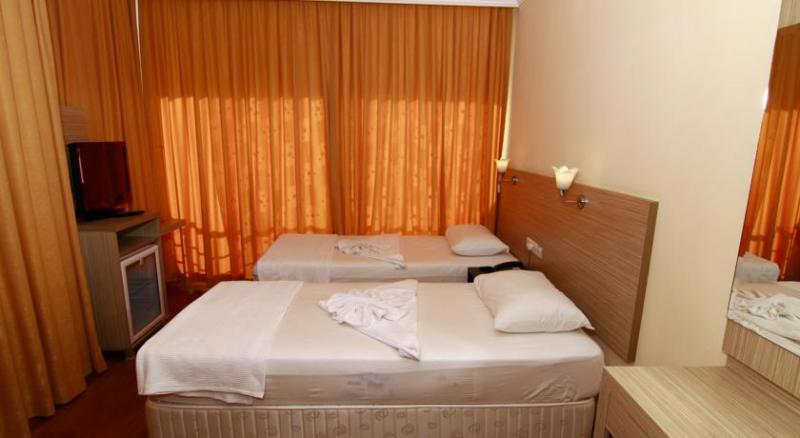 Kleopatra Bavyera Hotel