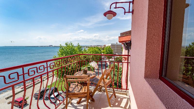 Saint George Hotel & Spa