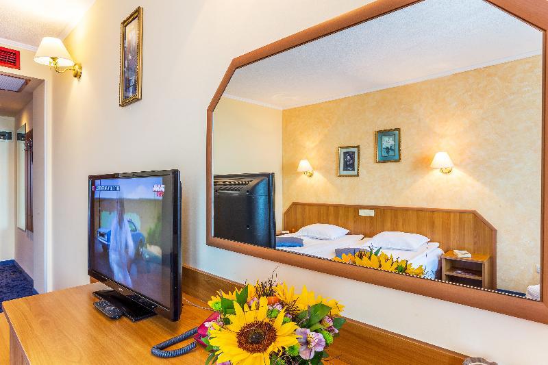 Saint George Hotel & Spa