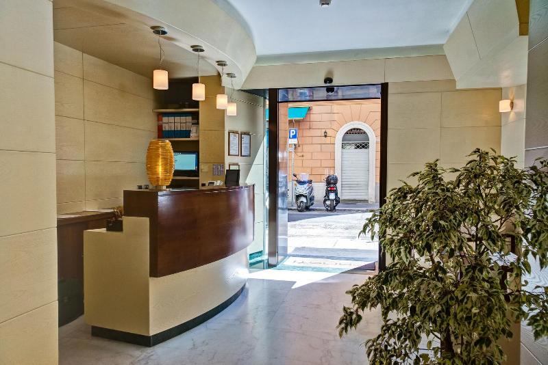 Crosti Hotel galeri fotoğrafı