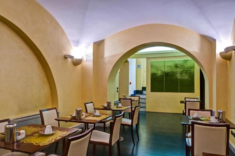 Crosti Hotel galeri fotoğrafı