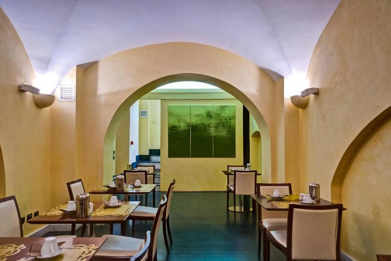 Crosti Hotel galeri fotoğrafı