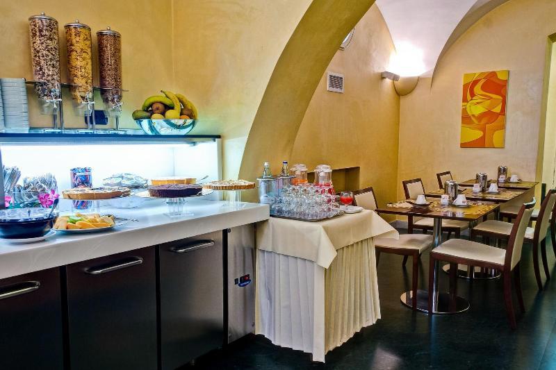 Crosti Hotel galeri fotoğrafı