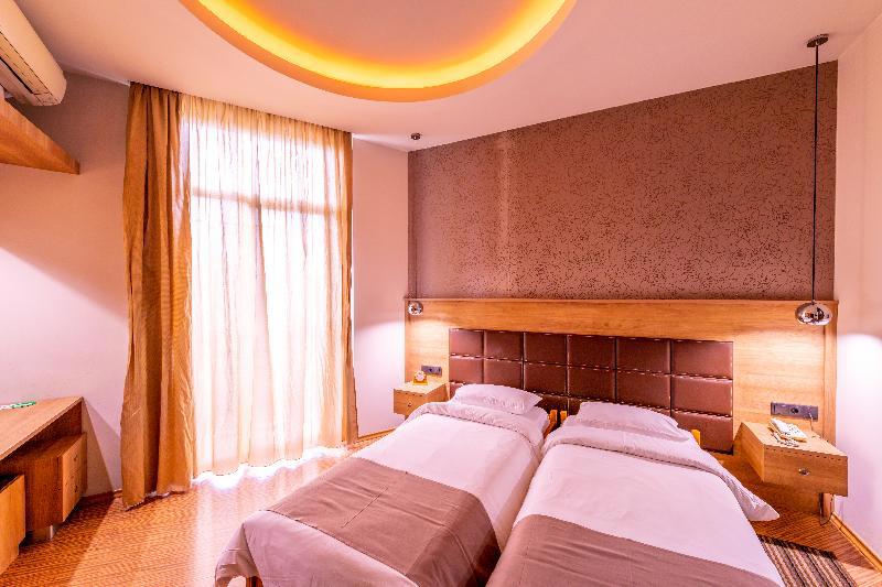 Metropolis Hotel galeri fotoğrafı