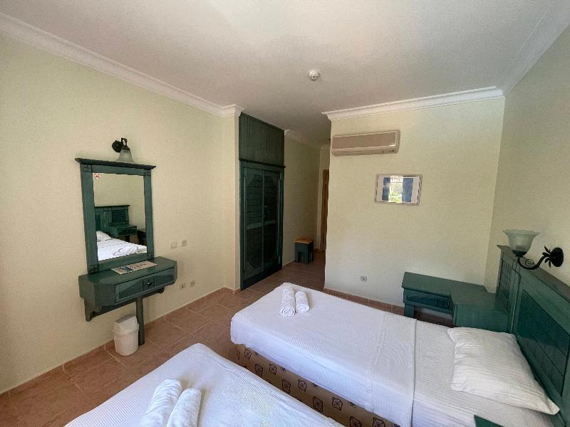 Celay Hotel galeri fotoğrafı