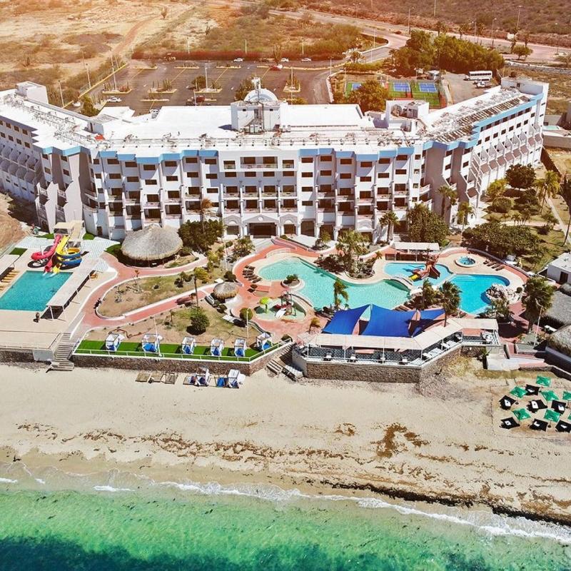 Hotel San Carlos Plaza