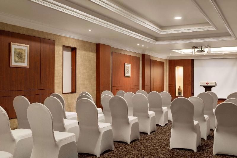 Ramada By Wyndham Dammam Khaleej Road