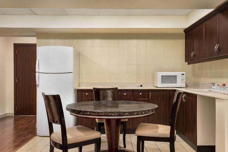 Ramada By Wyndham Dammam Khaleej Road