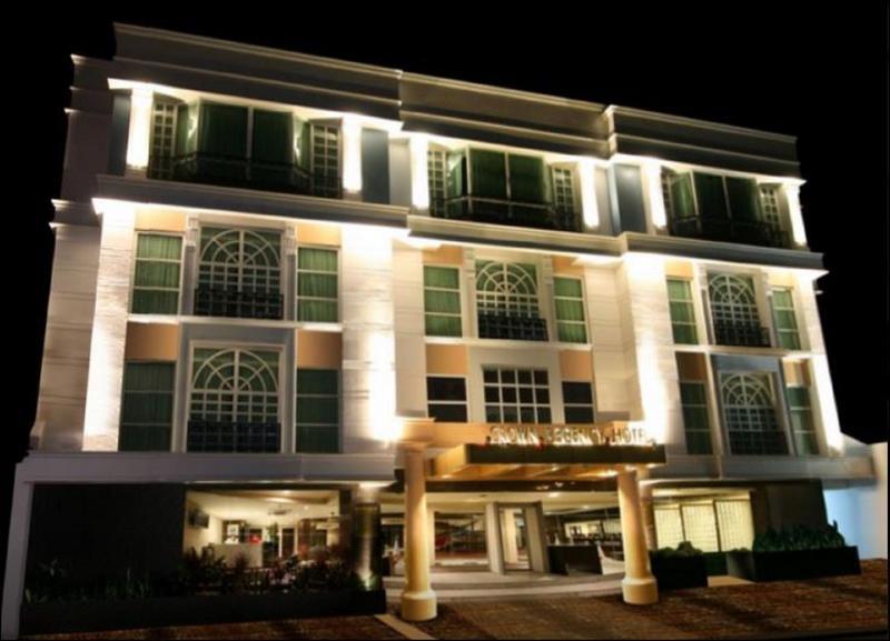 Crown Regency Hotel Makati