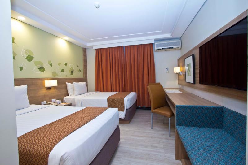 Crown Regency Hotel Makati