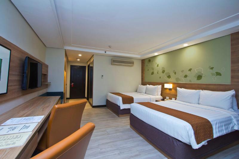 Crown Regency Hotel Makati