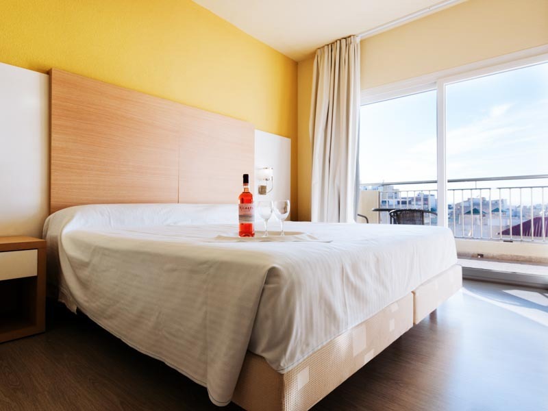 Hotel Fontana Plaza
