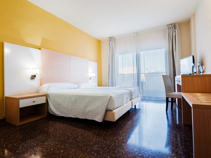 Hotel Fontana Plaza
