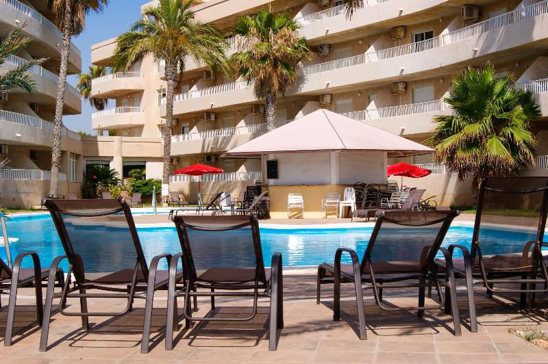 Apartamentos Palmera Beach
