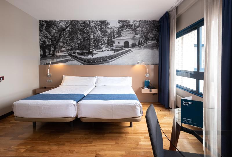 Aparthotel Campus