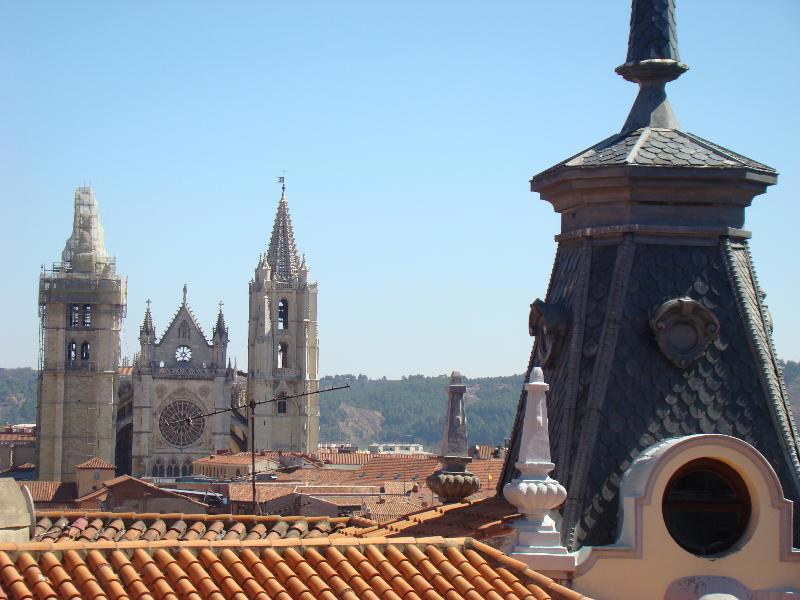 Occidental Leon Alfonso V