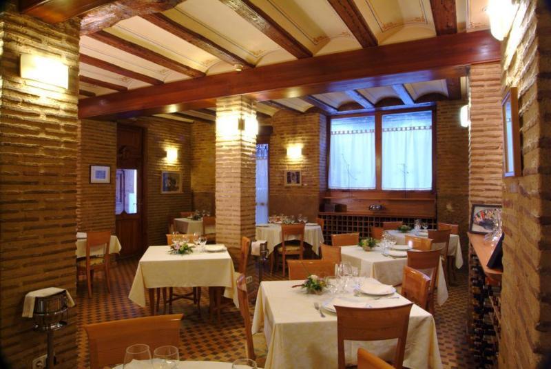 Ad Hoc Monumental Hotel