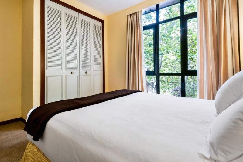 Espahotel Plaza Basilica