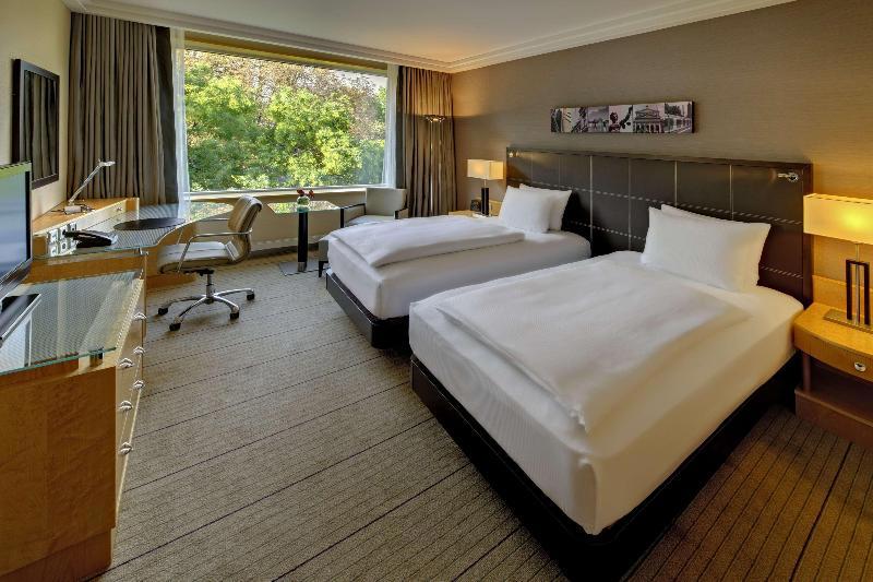 Hilton Frankfurt City Centre galeri fotoğrafı