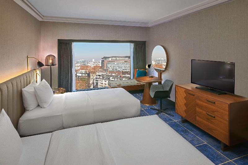 Hilton Frankfurt City Centre fotoğrafı
