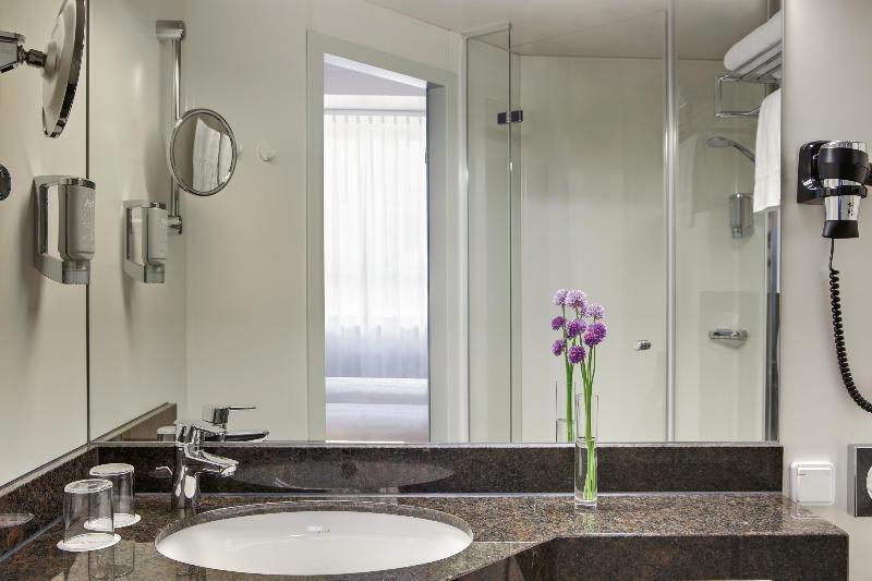 B&B Hotel Kassel-Wilhelmshohe galeri fotoğrafı